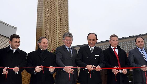 Oldenburg DİTİB Hacı Bayram Camii minaresi törenle açıldı